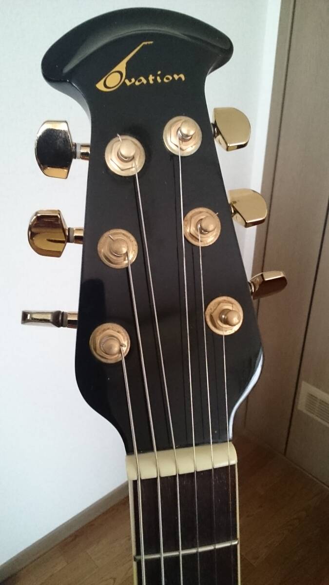 Ovation Celebrity CC44 エレクトリックアコースティックギター 中古美品 弦高低め 調整済み ハード ケース付きの画像3