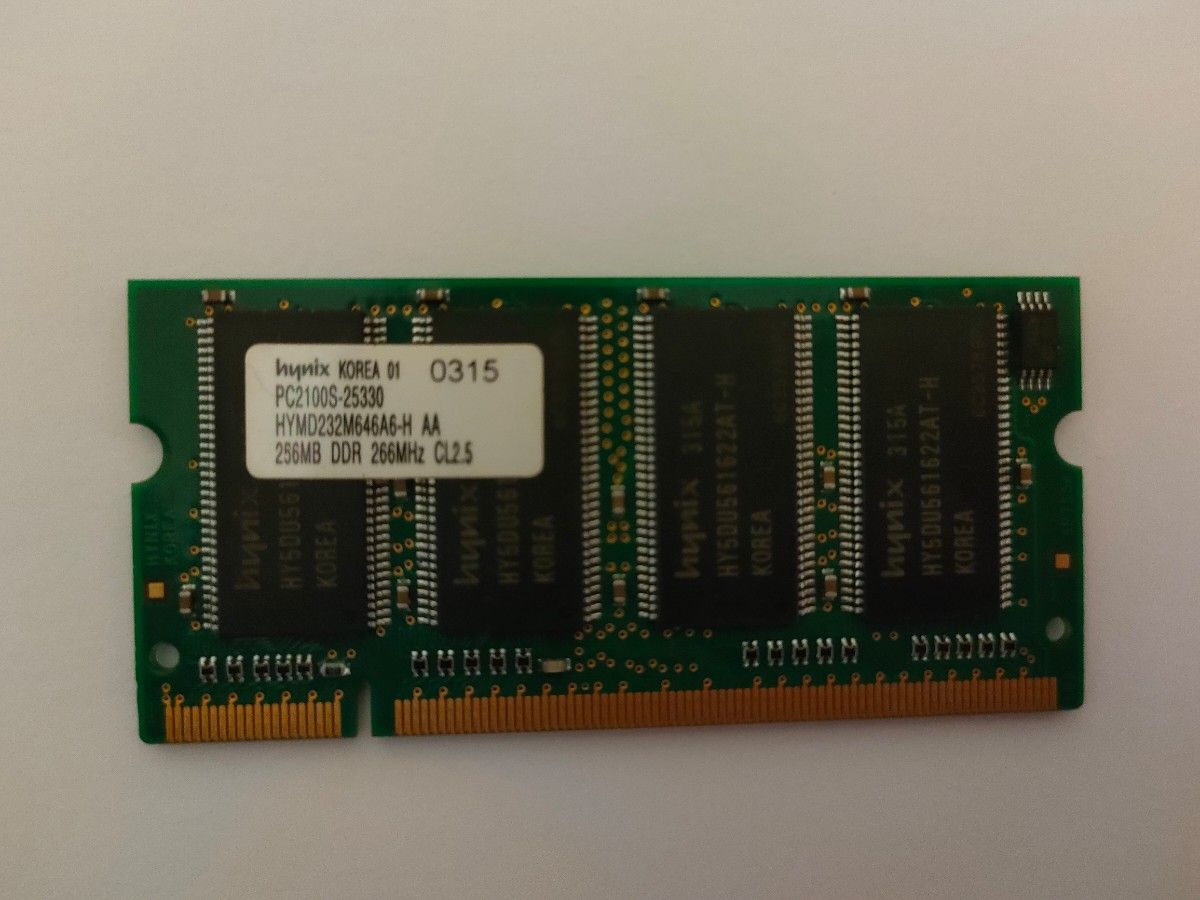 PC2100S 256MB DDR 266MHz ノートパソコン用メモリ HYNIX