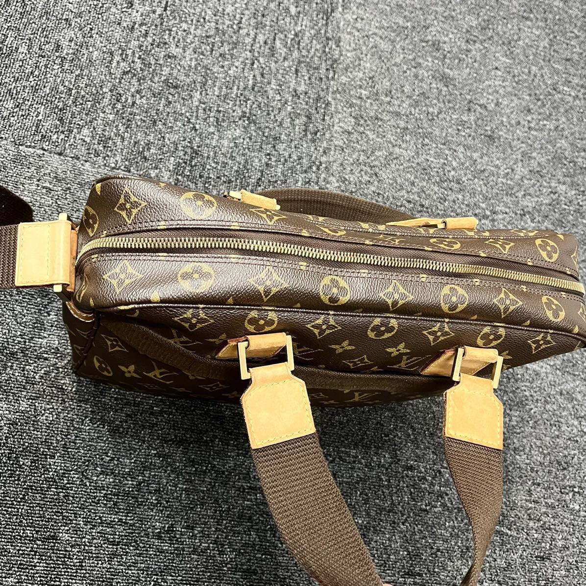 ★1円スタート★LOUIS VUITTON ルイヴィトン モノグラム M40043サック ボスフォール ショルダーバッグ ビジネスバッグシリアルCA1015 2wayの画像2