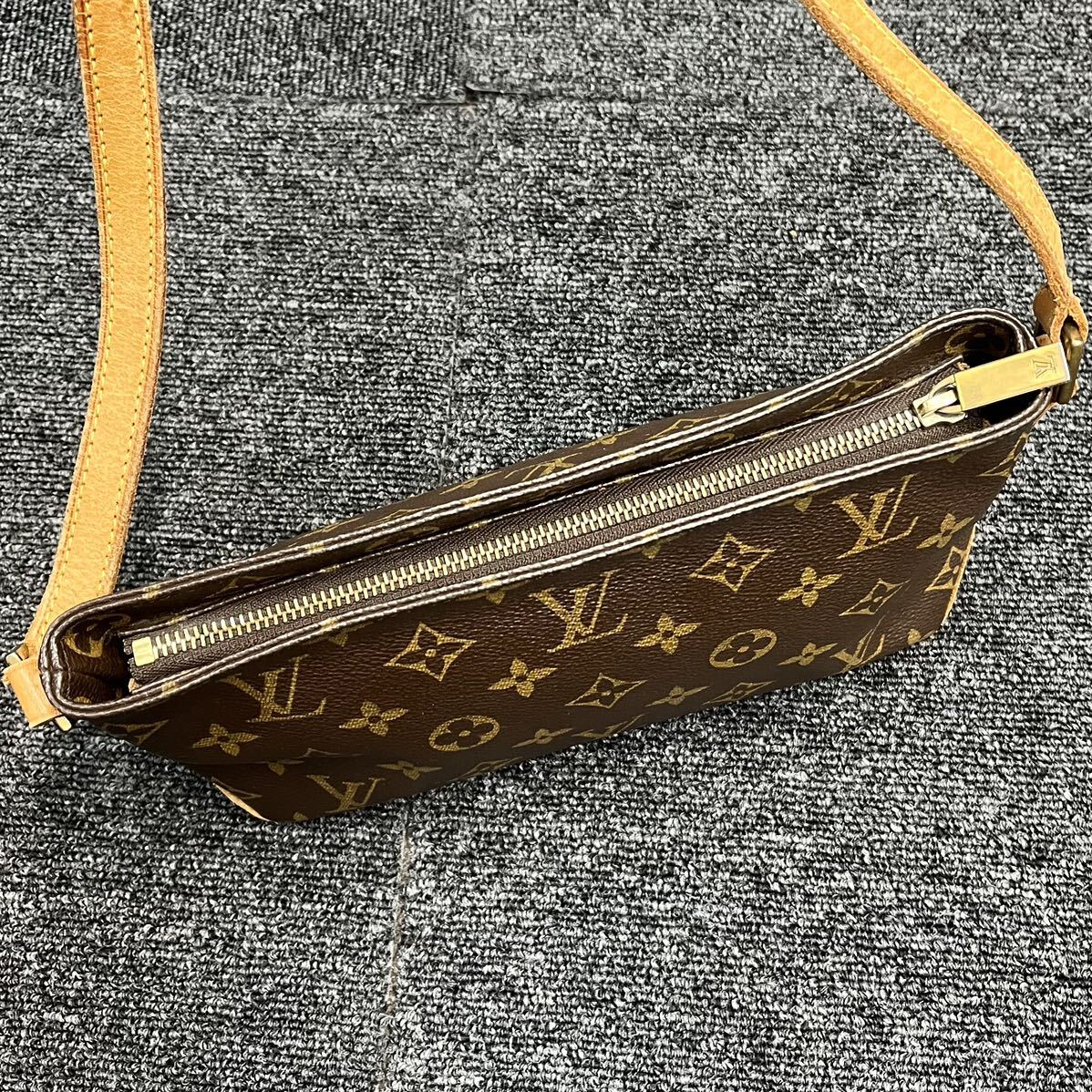 ★1円スタート★LOUIS VUITTON ルイヴィトン モノグラム トロター M51240 シリアルSD0022ショルダーバッグポシェット 斜めがけ_画像4