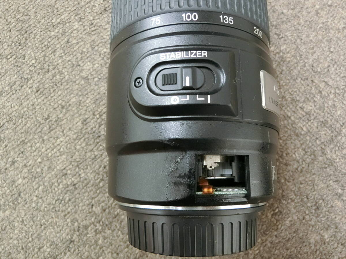 ★☆31407　Canon ZOOM LENS EF 75-300mm 1.5m/4.9ft 望遠レンズ　ジャンク　部品取れ☆★_画像5
