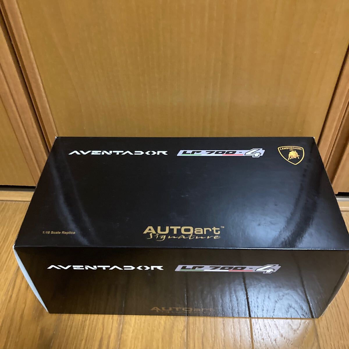 早い者勝ち即決！最終値下げ！オートアート1/18！AUTOart ランボルギーニアヴェンタドールLP700-4！ターコイズブルー！74667 ！ミニカー！の画像10