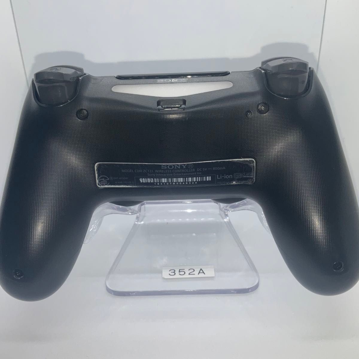 「極美品」ps4コントローラー　デュアルショック4 分解整備済み　k352