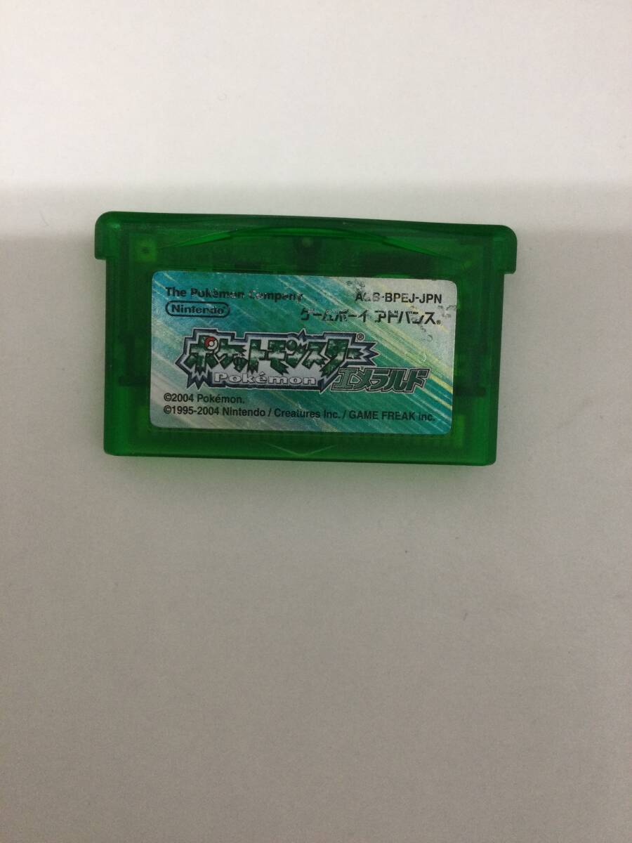 24GB-006 任天堂 ニンテンドー ゲームボーイアドバンス GBA ポケット モンスター エメラルド レトロ ゲーム ソフト_画像1