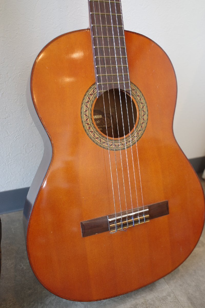 ○ヤマハ YAMAHA クラシックギター G-120 艶のよい木目 ケースつき 古道具のgplus広島 2403iの画像4