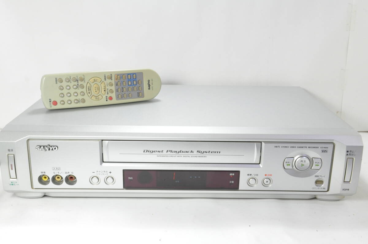 ★極上美品★SANYO VZ-H504 VHS Hi-Fiビデオデッキ！リモ付！の画像2