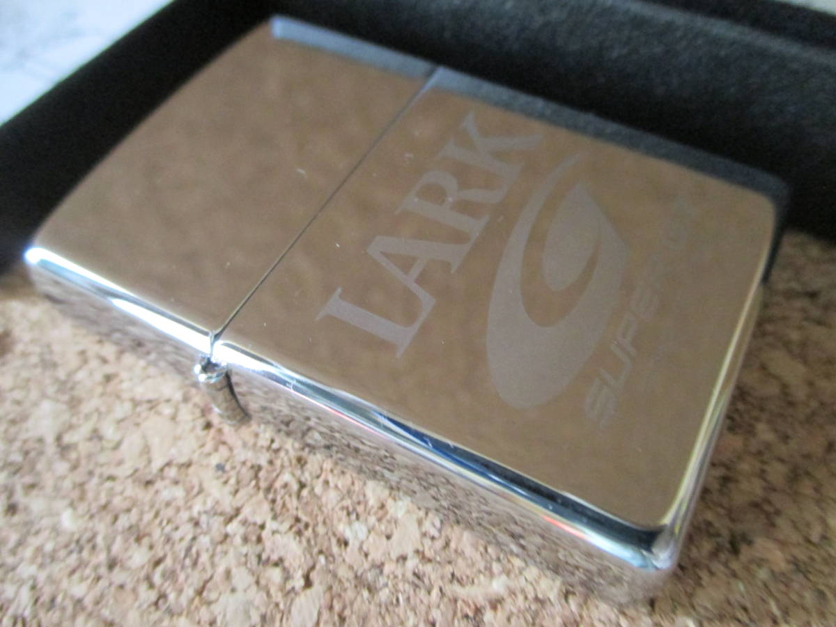 ZIPPO 『LARK SUPER GT 2012 SERIES HONDA HSV-010 GT』2012年1月製造 ラーク ホンダ 鏡仕上げ オイルライター ジッポ 廃版激レア 未使用品_画像1