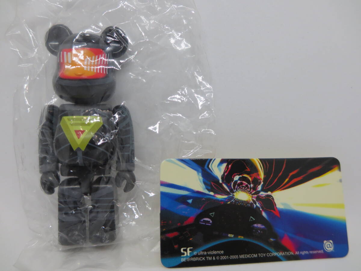 * Bearbrick * Ultra violence black * series 11 SF* unused card attaching * box attaching 