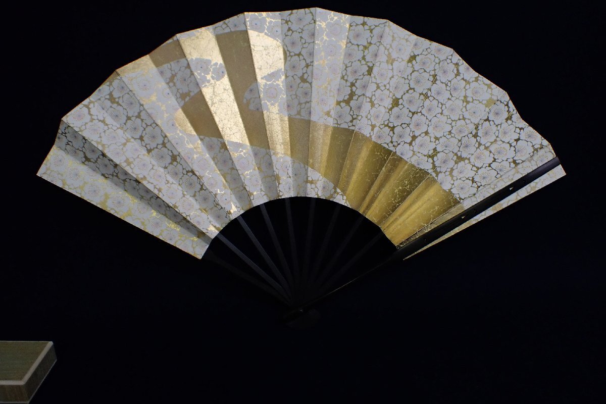 *032616 Mai . fan 10 pine shop Fukui gold paint Sakura *