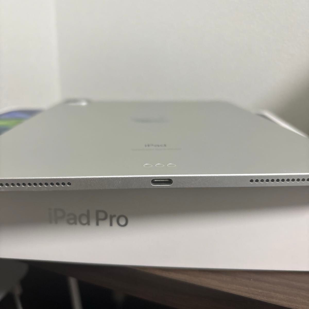 Apple iPad Pro 2020年モデル シルバー 256GB  Wi-Fi Apple Pencil ケース付き