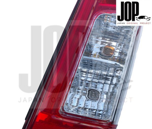 日産 NV350 E26 キャラバン 標準 ワイド GX DX 前期専用 後期ルック ファイバー LED テール ランプ 左右セット 運転席側 助手席側 新品_画像3