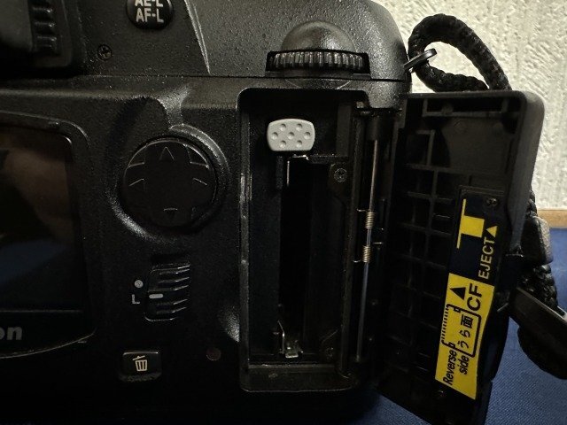 Nikon ニコン D70 デジタルカメラ ブラック AF-S NIKKOR DX 18-70mm F3.5-4.5G ED レンズ付き 現状品 中古_画像5