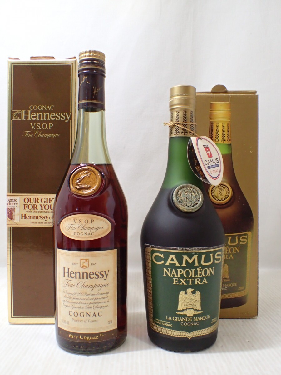 m2197/未開栓 古酒 Hennessy ヘネシー VSOP スリム グリーンボトル CAMUS カミュ NAPOLEON EXTRA コニャック ブランデー 2本 セット 現状品_画像1