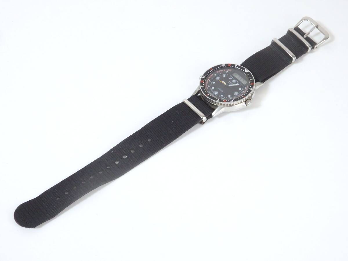 ＜本物 SEIKO セイコー 腕時計 シルバーウェーブ 1984年製 デジアナ H556-5100 稼働品 ＞7.11.7 ☆定形外290円☆の画像2