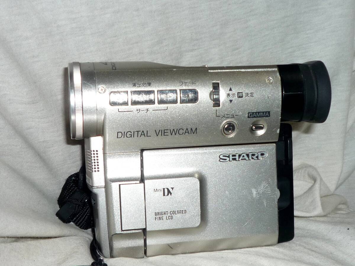 シャープ デジタルビデオカメラ VL-PD3 （附属品なし・動作品)_画像2