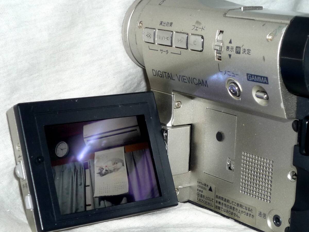 シャープ デジタルビデオカメラ VL-PD3 （附属品なし・動作品)_画像3