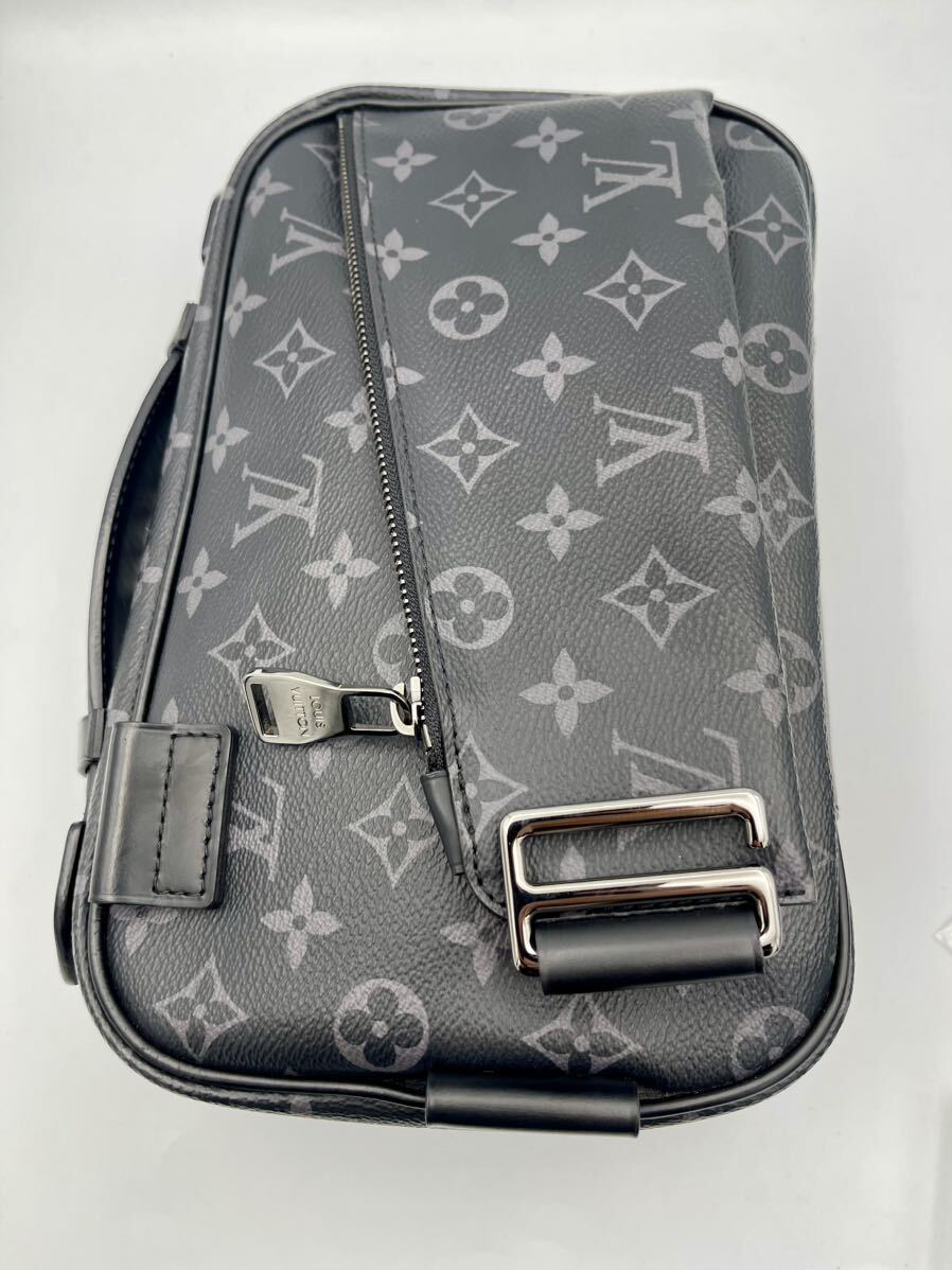 美品 LOUIS VUITTON ルイヴィトン エクリプス バムバッグ 黒 モノグラム ボディバッグ 2wayメンズ レディースM42906 MB4198 RFID icチップの画像4