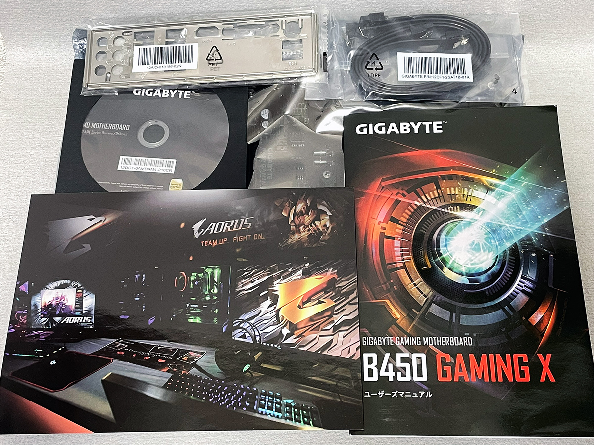 GIGABYTE ギガバイト B450 GAMING X Rev.1.0 ATXマザーボード Socket AM4 AMD Ryzen 1000～5000シリーズ対応_画像2