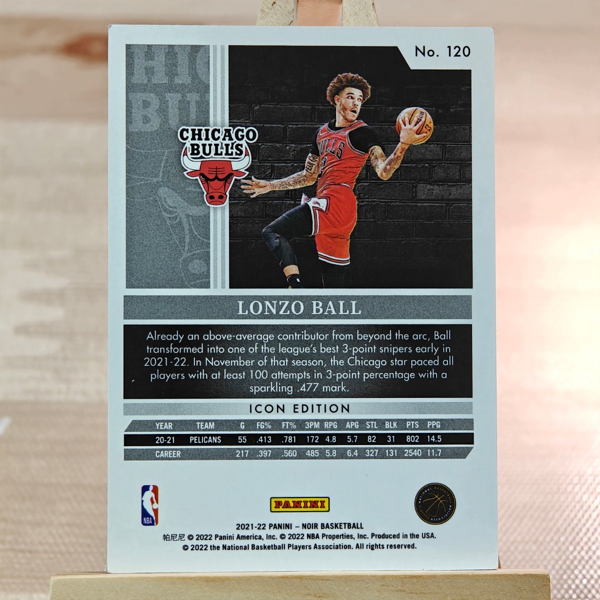 35枚限定 ロンゾ・ボール 2021-22 Panini Noir Lonzo Ball 26/35 Chicago Bulls_画像2
