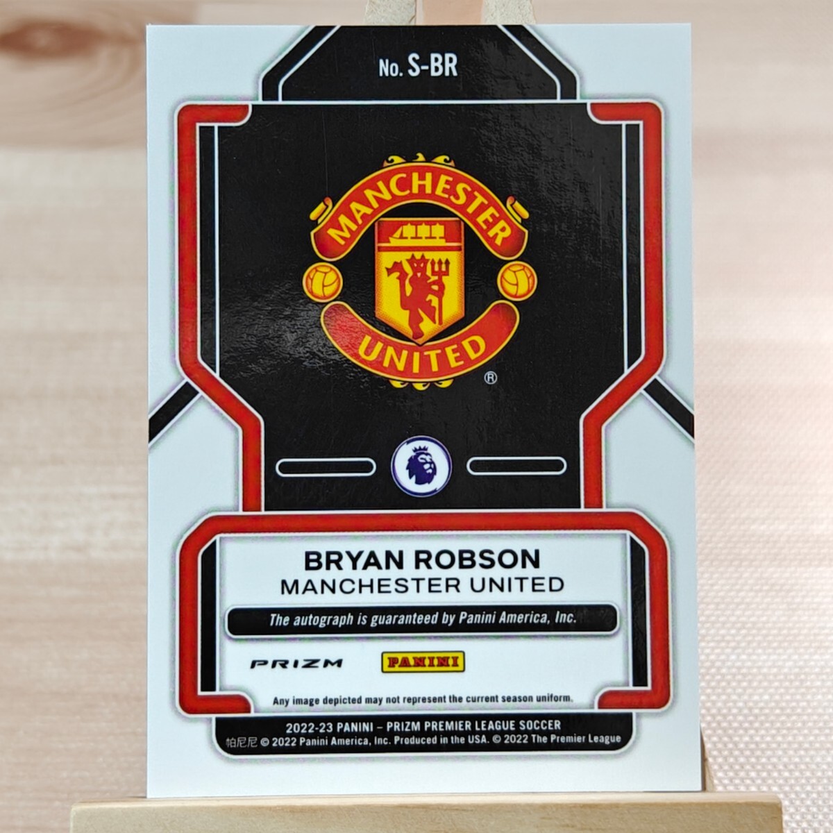 ブライアン・ロブソン 2022-23 Panini Prizm EPL Breakaway Bryan Robson Auto Manchester United 直筆サインカード_画像2
