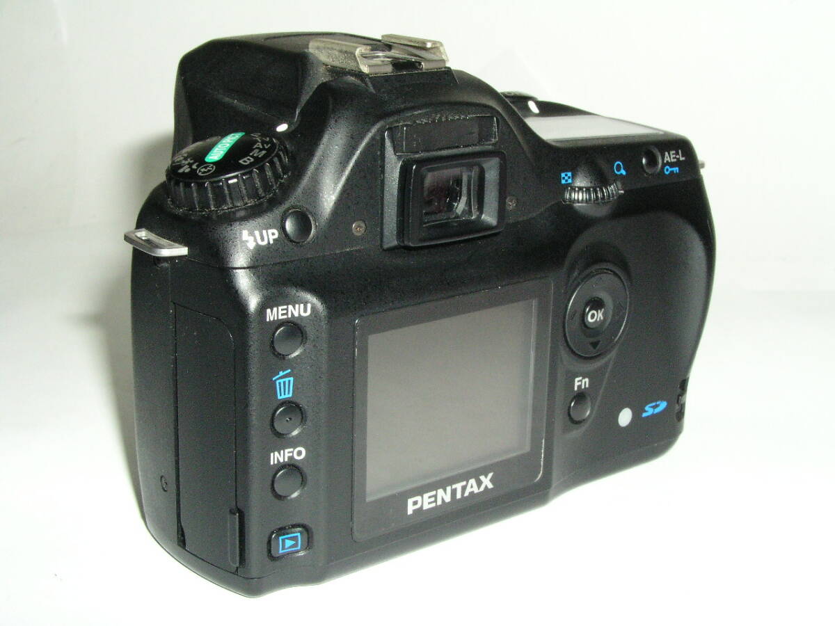 5902●● PENTAX *ist DS ボディ、単三x4本 SDカード 仕様 ●64_画像8