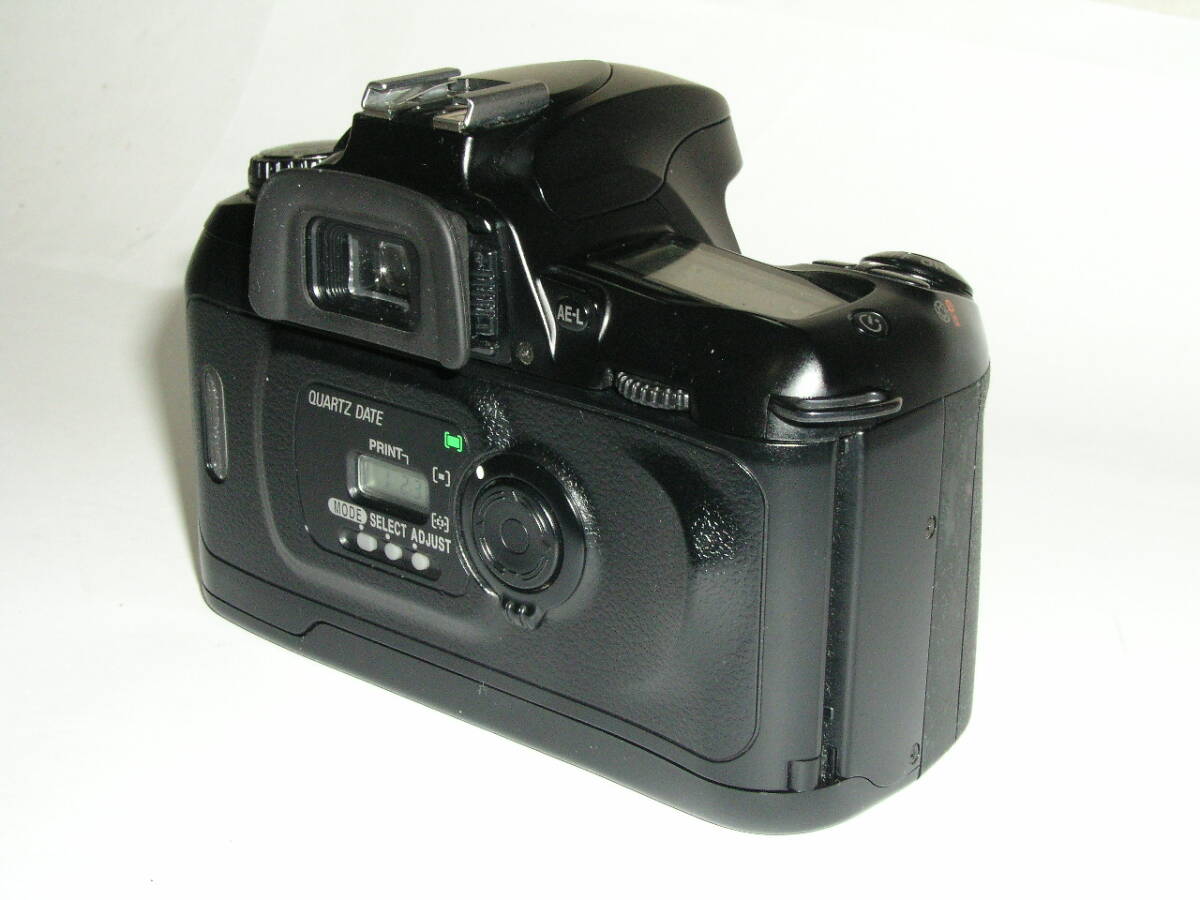 6032● Nikon U2 ボディ、リモコン付き ●42の画像7