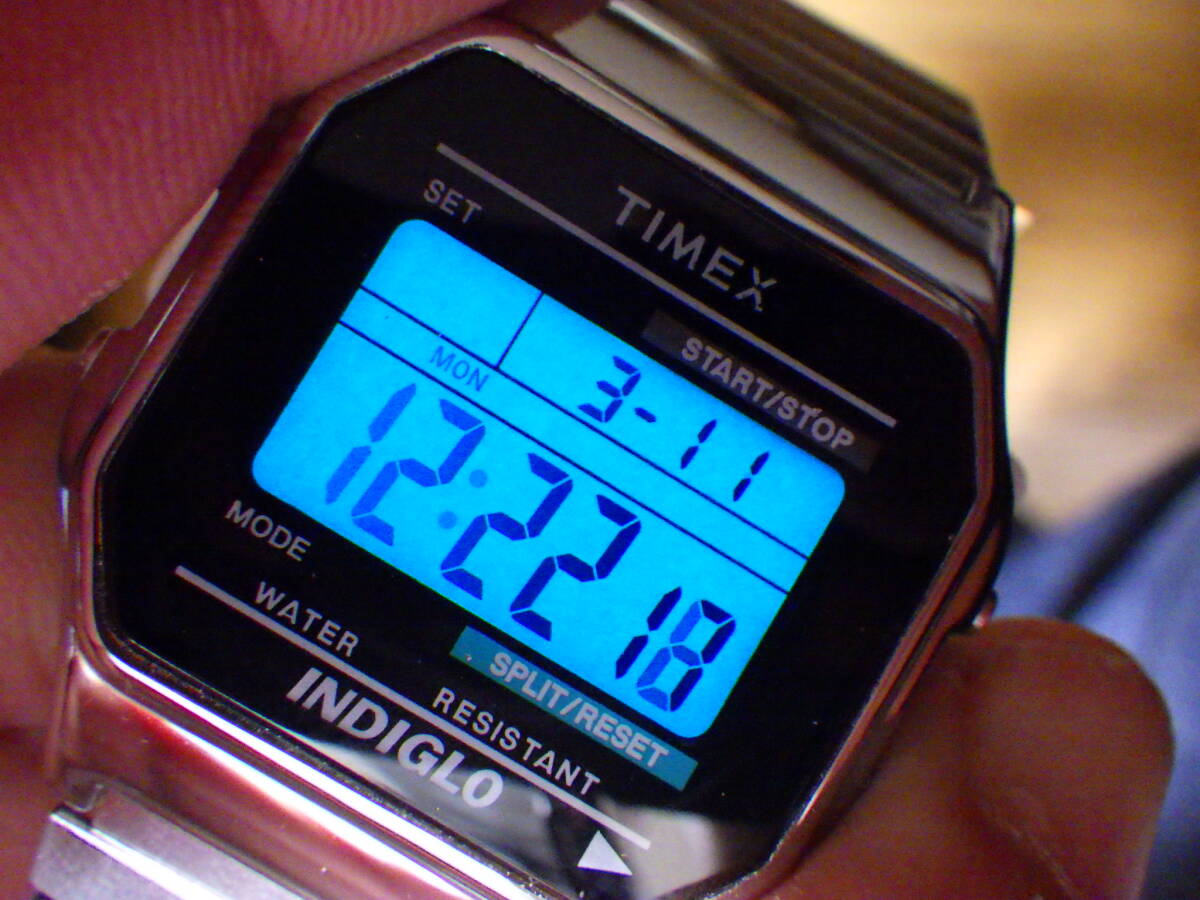 TIMEX タイメックス デジタル腕時計 T78587 シルバー #141_画像1