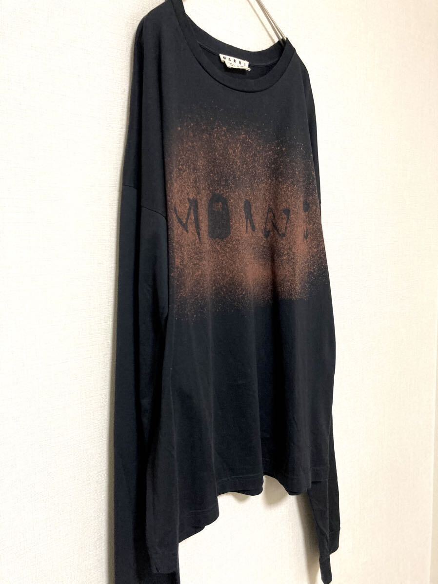 マルニ　marni ロングスリーブ　tシャツ 長袖　ロンT スプレー　デザイン　ロゴ　プリント　グラフィック　48 L ブラック　メンズ　黒