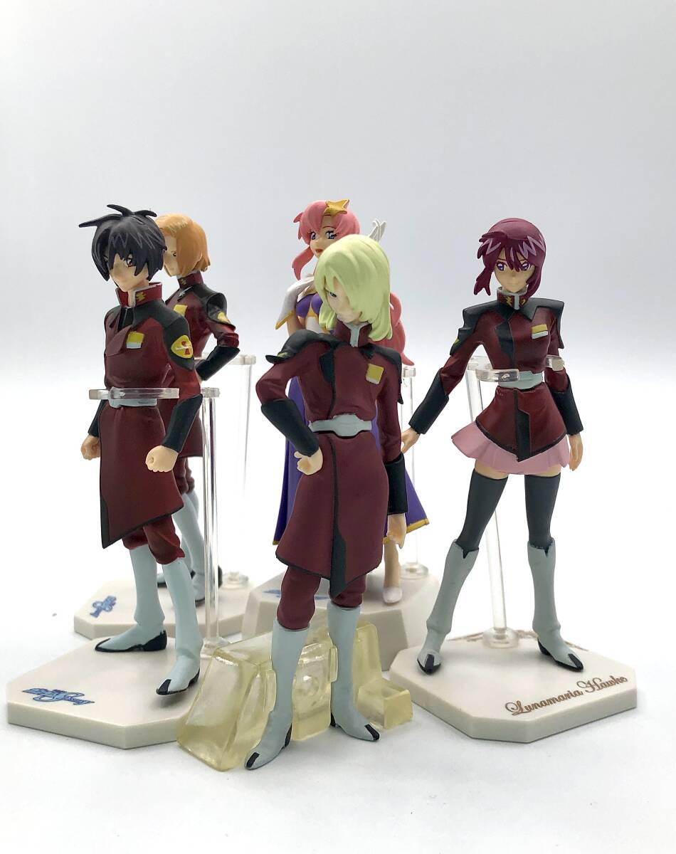 美品！ガンダムSEED DESTINY EFコレクション Z.A.F.T. 制服 レイ