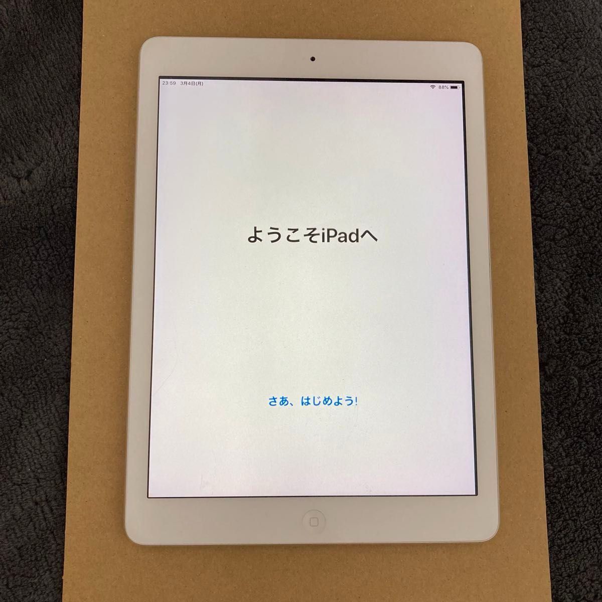 iPad Air 初代 A1474 MD789J/A 32GB Apple  アップル シルバー