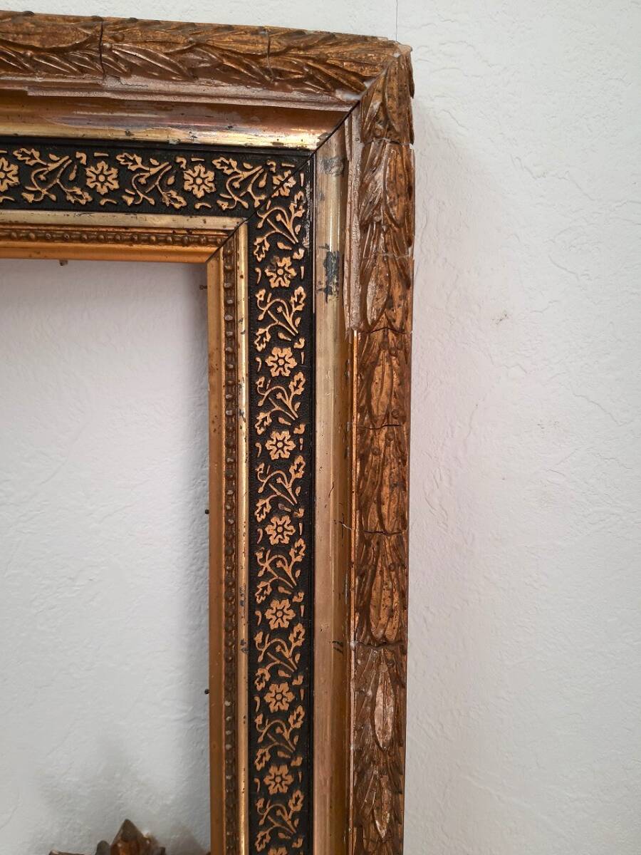 　★フランス アンティーク　素敵な　木製　大きい　　ゴールド　フレーム　額　壁掛　装飾付き　1900年★　_画像6