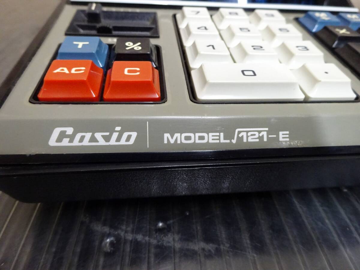 （Nz032282）CASIO カシオ √121-A 電卓　ニキシー管 12球 計算機 昭和レトロ