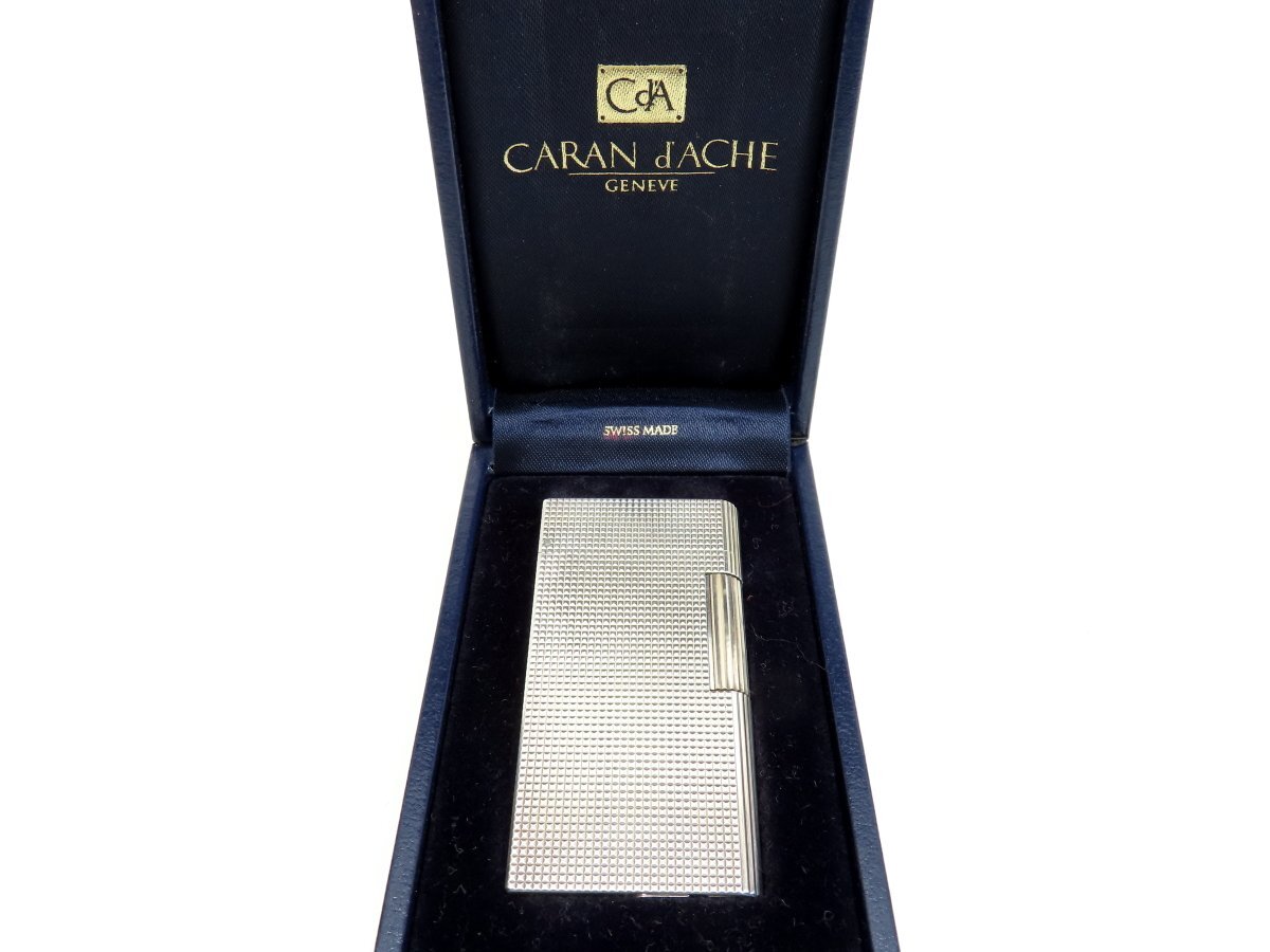 ◆超美品◆Caran d'Ache カランダッシュ◆ローラー ガス ライター◆シルバー◆喫煙具◆ケース付き◆A4389_画像2