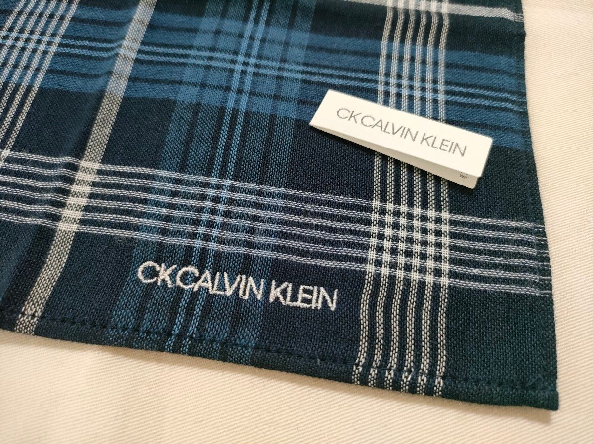CK Calvin Klein　カルバン・クライン　タオルハンカチ