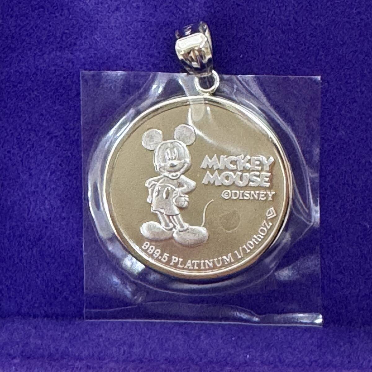 K2909 Disney ディズニー 100周年 プラチナ メダル トップ 純プラチナ Mickey＆Friends 99.95 1/10オンス 発行6200枚 未使用の画像2