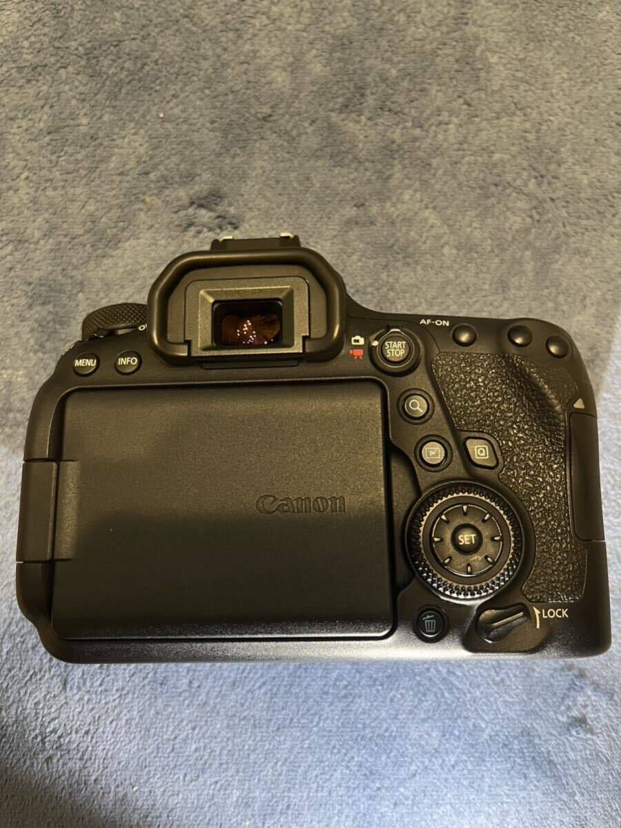 Canon EOS 6D Mark II キャノン ボディ デジタル一眼 カメラ ブラック 1円スタート_画像3