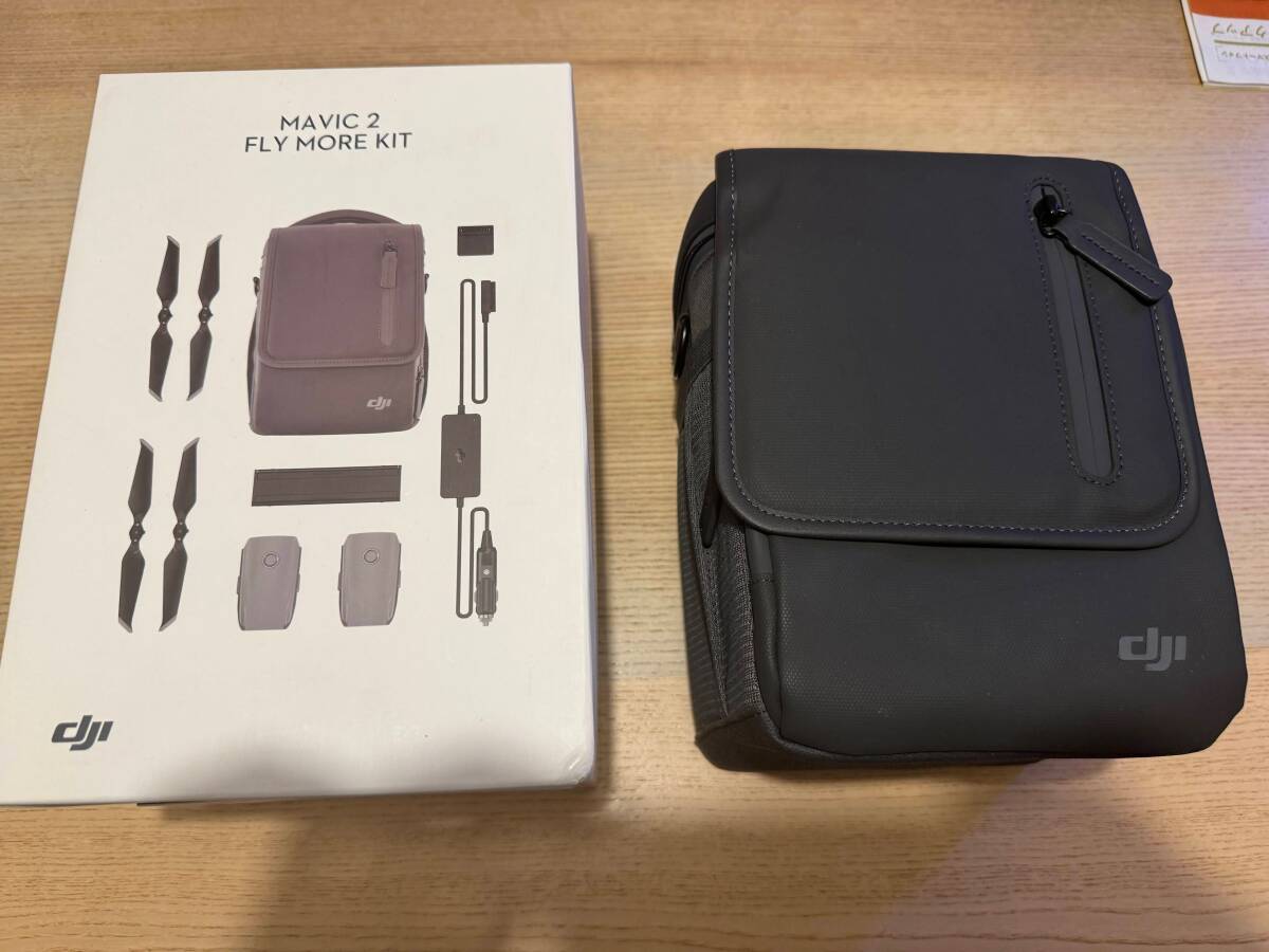 未使用新品！DJI Mavic 2 ショルダーバックバッグ オリジナルバッグ【正規品】900dレザー防水素材！箱付き_画像1