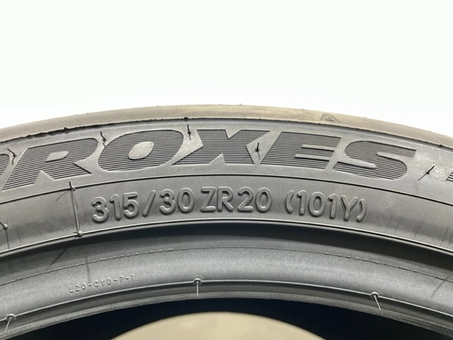 ☆送料込み☆ 未使用品 2021年製 315/30ZR20 TOYO PROXES R888R 夏 1本 315/30/20 315/30R20 ドリフト ハイグリップ タイヤ_画像3