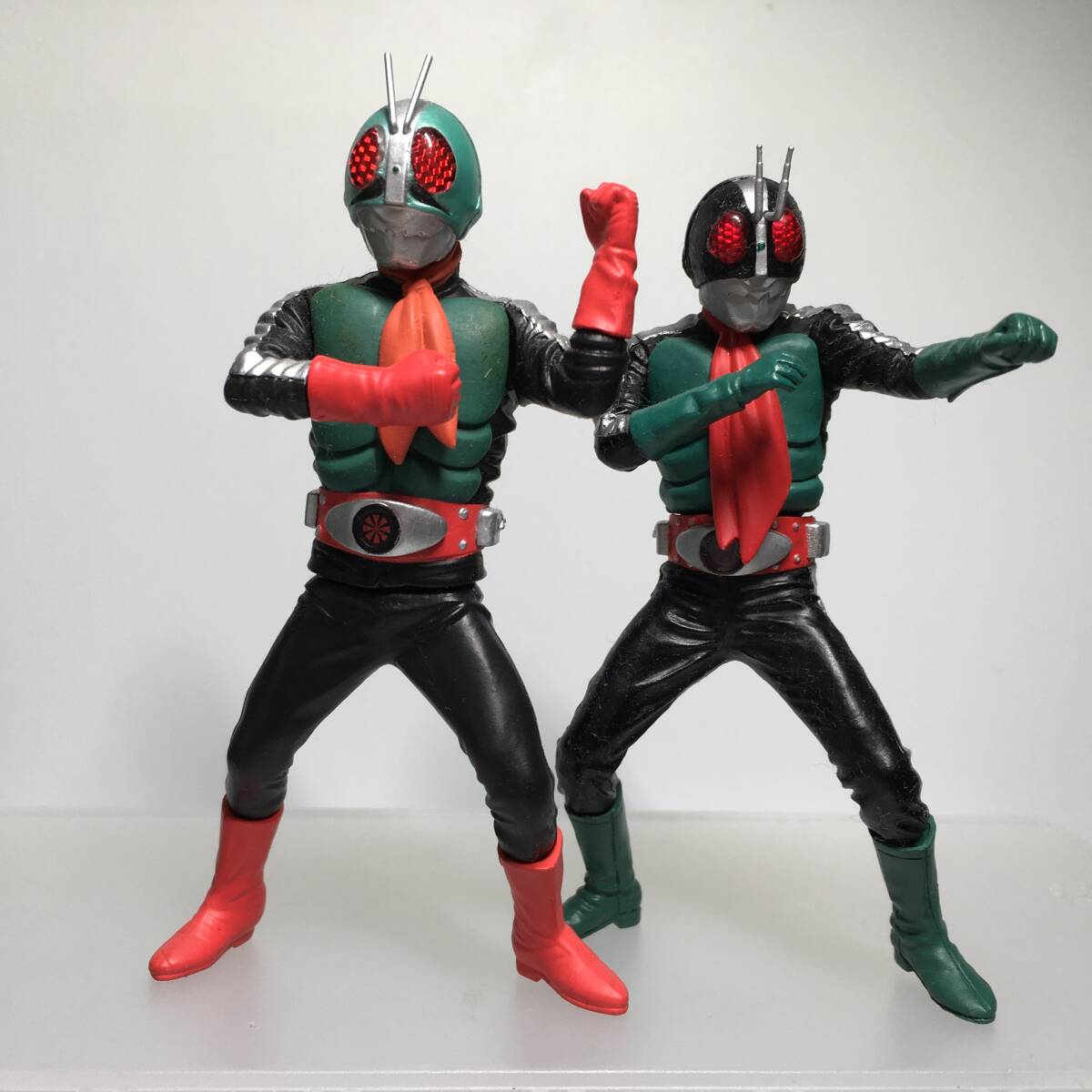 仮面ライダー　仮面ライダー1号　2号　フィギュア4点　旧1号　旧2号　新1号　新2号　アルティメットソリッド　バンダイ_画像9