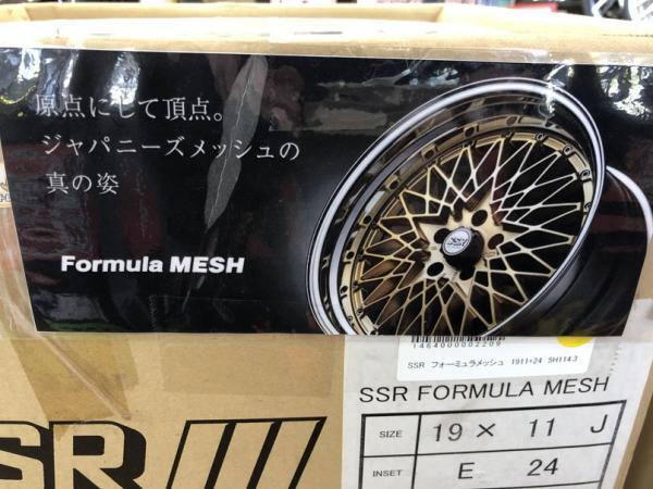 【在庫処分】 SSR Formula MESH FM GOLD 19インチ 前後 異径サイズ 【新品】 9.5J +0 11J +24 5H114.3 カスタム イベ車_画像7