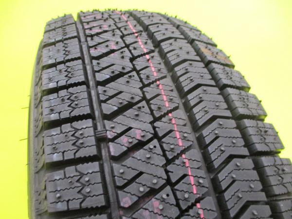 MINI クーペ クラブマン 新品冬タイヤ 中古アルミ 175/65R15 ブリヂストン ブリザック VRX2 2022年製 HAWNER W07 6.0J 15 4/100 +42_画像4