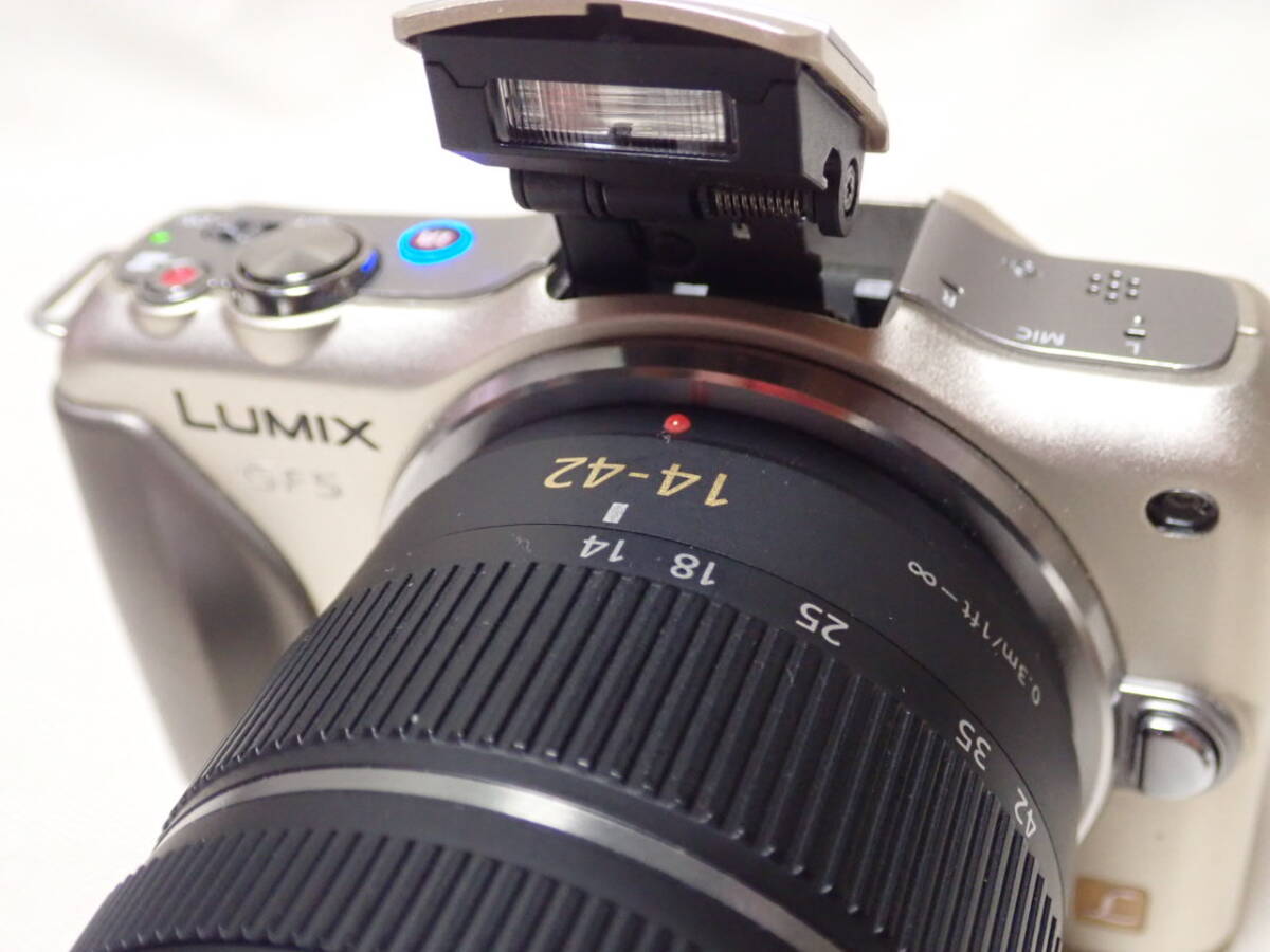 Panasonic パナソニック LUMIX ミラーレス一眼カメラ GF5 + 14-42mm レンズ DMC-GF5_画像4