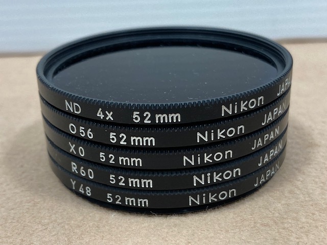 465* Nikon ニコン 純正 レンズ 保護フィルター 52mm 計5枚 セット おまとめ レンズフィルター ブラック ケース付 現状品_画像2