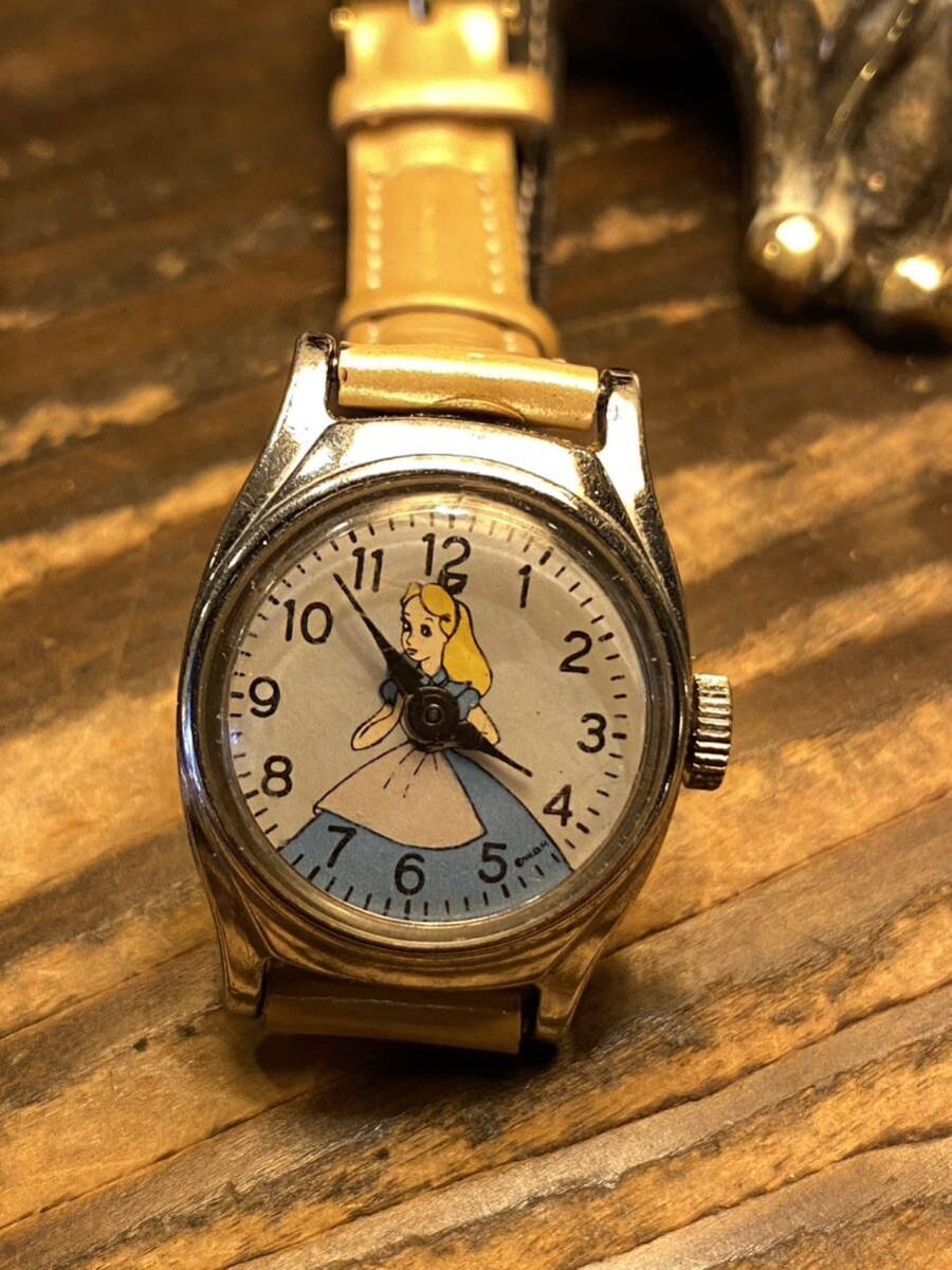 腕時計 手巻き ディズニー 不思議の国のアリス 1950's US TIME アンティーク レトロの画像9