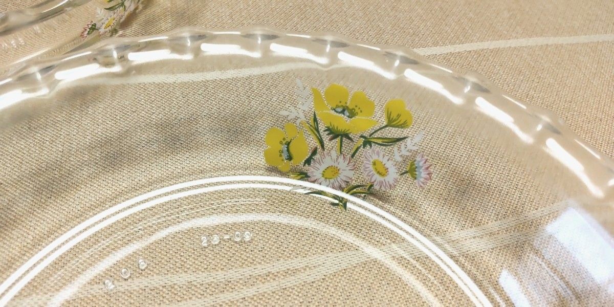 PYREX パイレックス 花柄 昭和レトロ ガラス 耐熱皿  岩城硝子  ガラス食器
