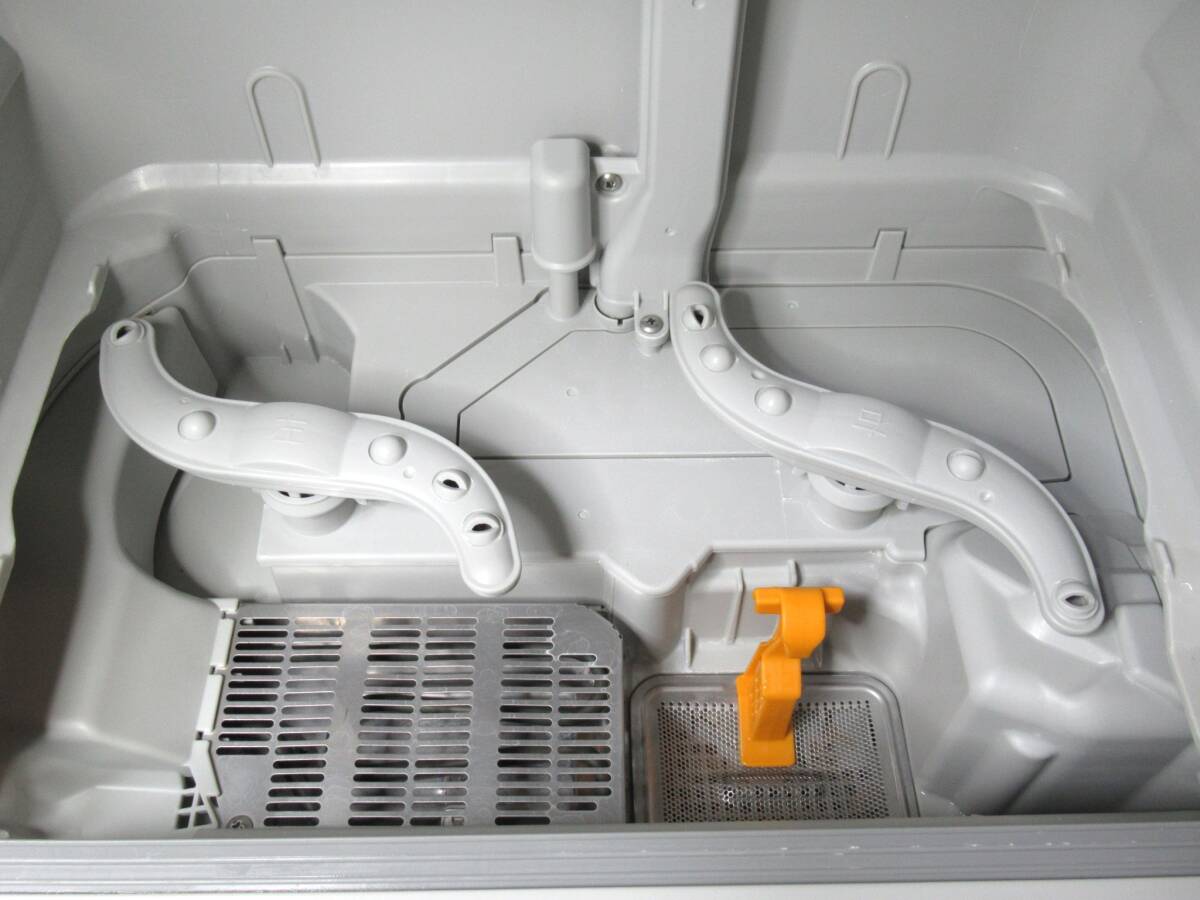 【動作確認済み、送料無料！】Panasonic / パナソニック　プチ食洗　NP-TCM4　食器洗い乾燥機　2020年製_画像5