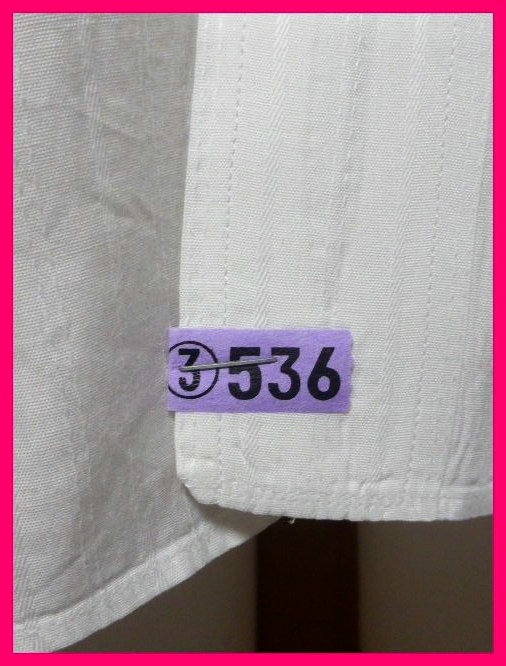 送料無料【クリーニング済】バーバリーロンドン・白シャツ40-76 実寸身幅でM程度 Yシャツ素材 BURBERRY LONDON バーバリーロンドンの画像3