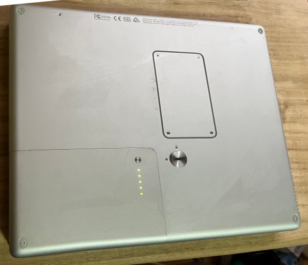 Mac PowerBook G4 12-inch（中古）_画像8