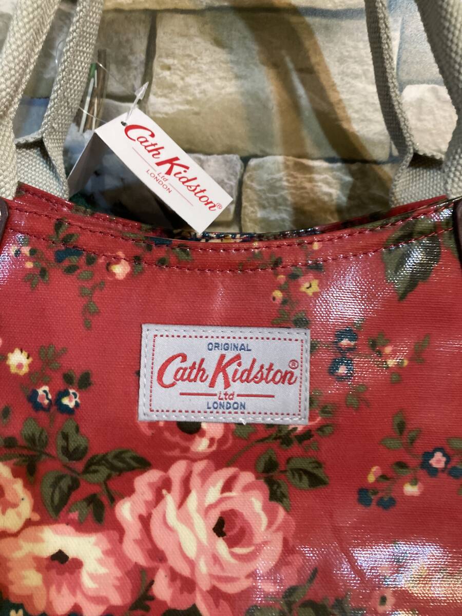 ★新品タグ付　キャスキッドソンCathKidston　赤薔薇　トートバッグ　PVC加工　英国　★_画像2