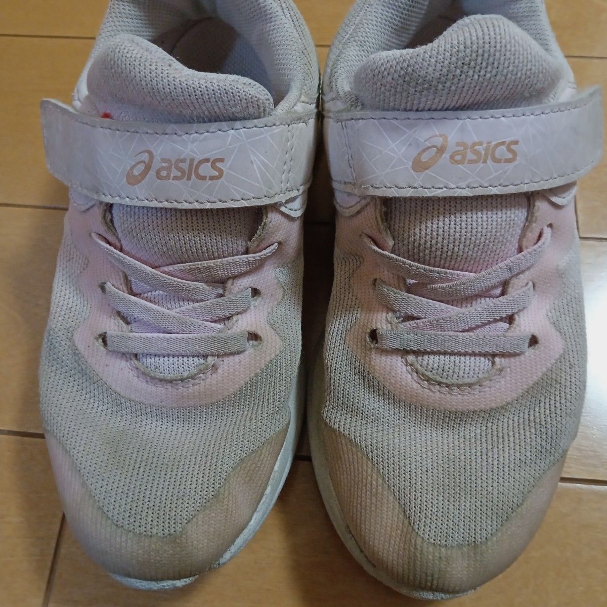 アシックス　asics　 スニーカー　ピンク　21cm